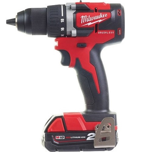 Аккумуляторная дрель-шуруповерт Milwaukee M18 CBLDD-202C