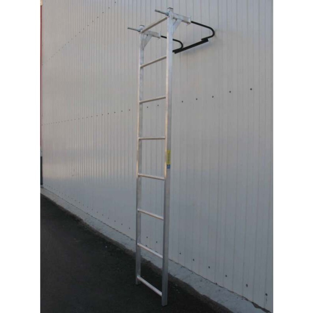 Лестница навесная алюминиевая со стальными кронштейнами MEGAL ЛНАстк - 5,0 (450)