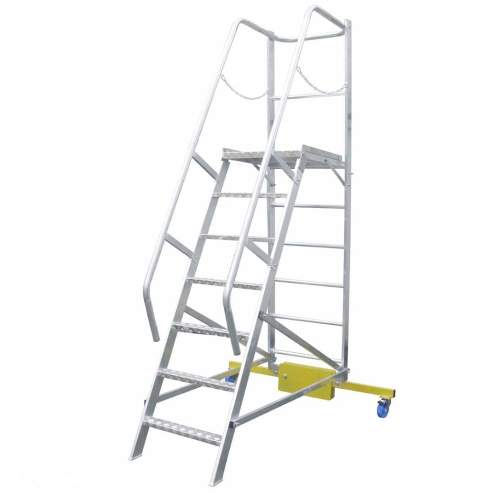 Лестница с платформой компактная MEGAL ЛСПК-1,65 (0,82)