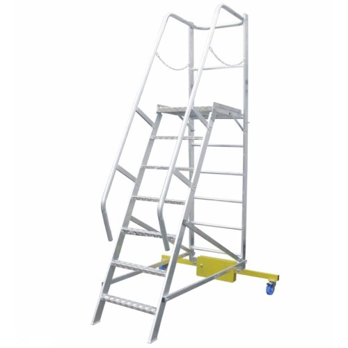 Лестница с платформой компактная MEGAL ЛСПК-1,65 (0,82)