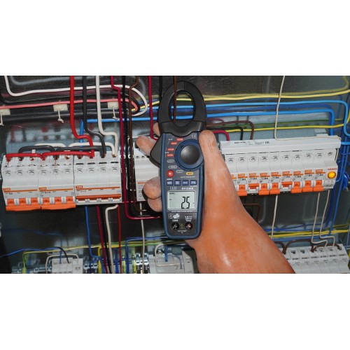 Клещи электроизмерительные True RMS СЕМ DT-3368