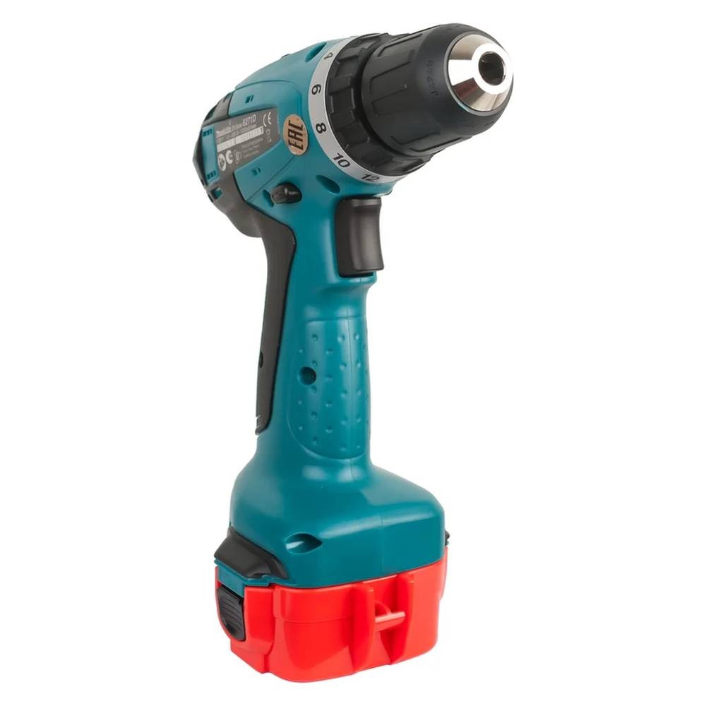 Аккумуляторная дрель-шуруповерт Makita 6271DWALE