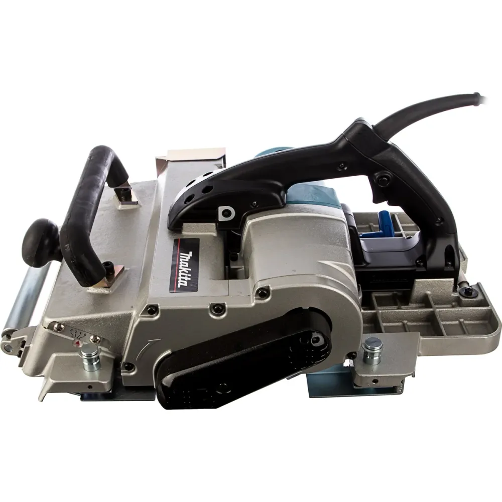 Рубанок Makita KP312S