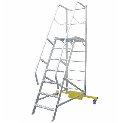 Лестница с платформой компактная MEGAL ЛСПК-2,75 (1,4)