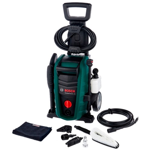 Мойка высокого давления Bosch UniversalAquatak 130+ Car Kit