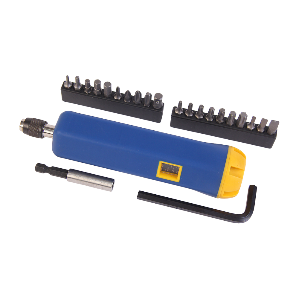 Отвертка динамометрическая 1/4" с набором бит и адаптеров в кейсе JTC