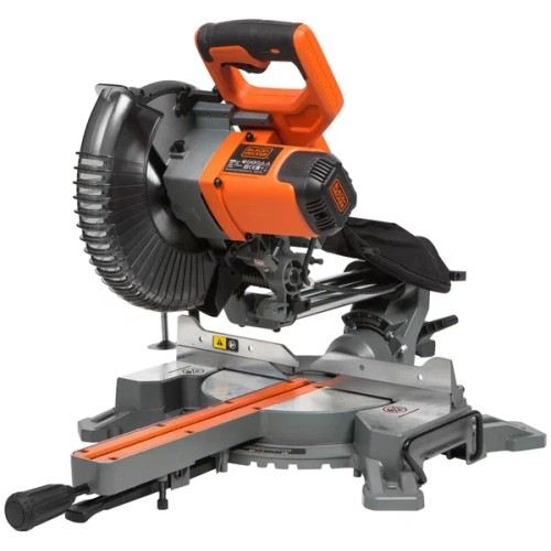 Торцовочная пила Black&Decker BES700