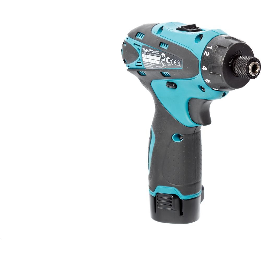 Аккумуляторная дрель-шуруповерт Makita DF030DWE